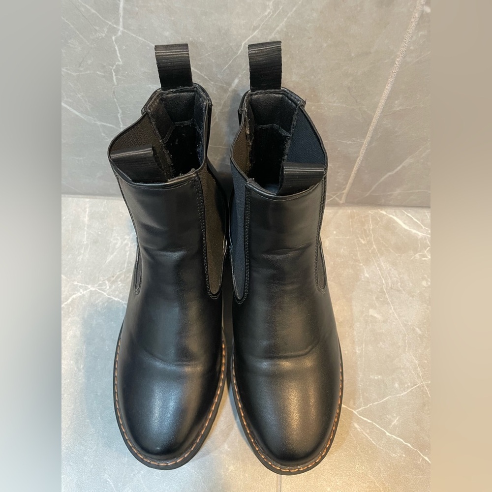 NWT French Connection Black Women's Mia Platform Chelsea Boots - Picture 3 of 8